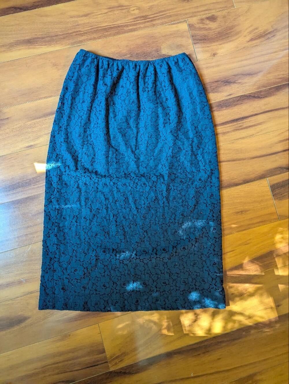 Old Navy Floral Lace Midi Skirt
